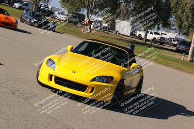 media/Dec-20-2025-Speed Ventures (Sat) [[de63061115]]/Around the Pits/